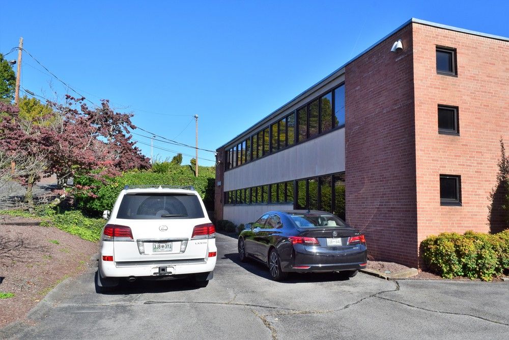 Fountain City Office: 2927 Essary Drive, Knoxville, TN 37918